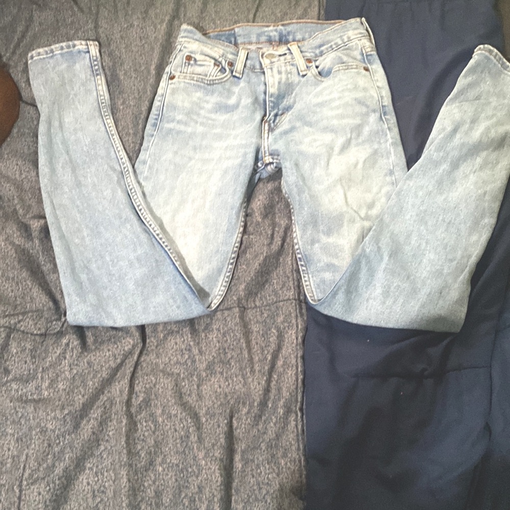 Levi jeans